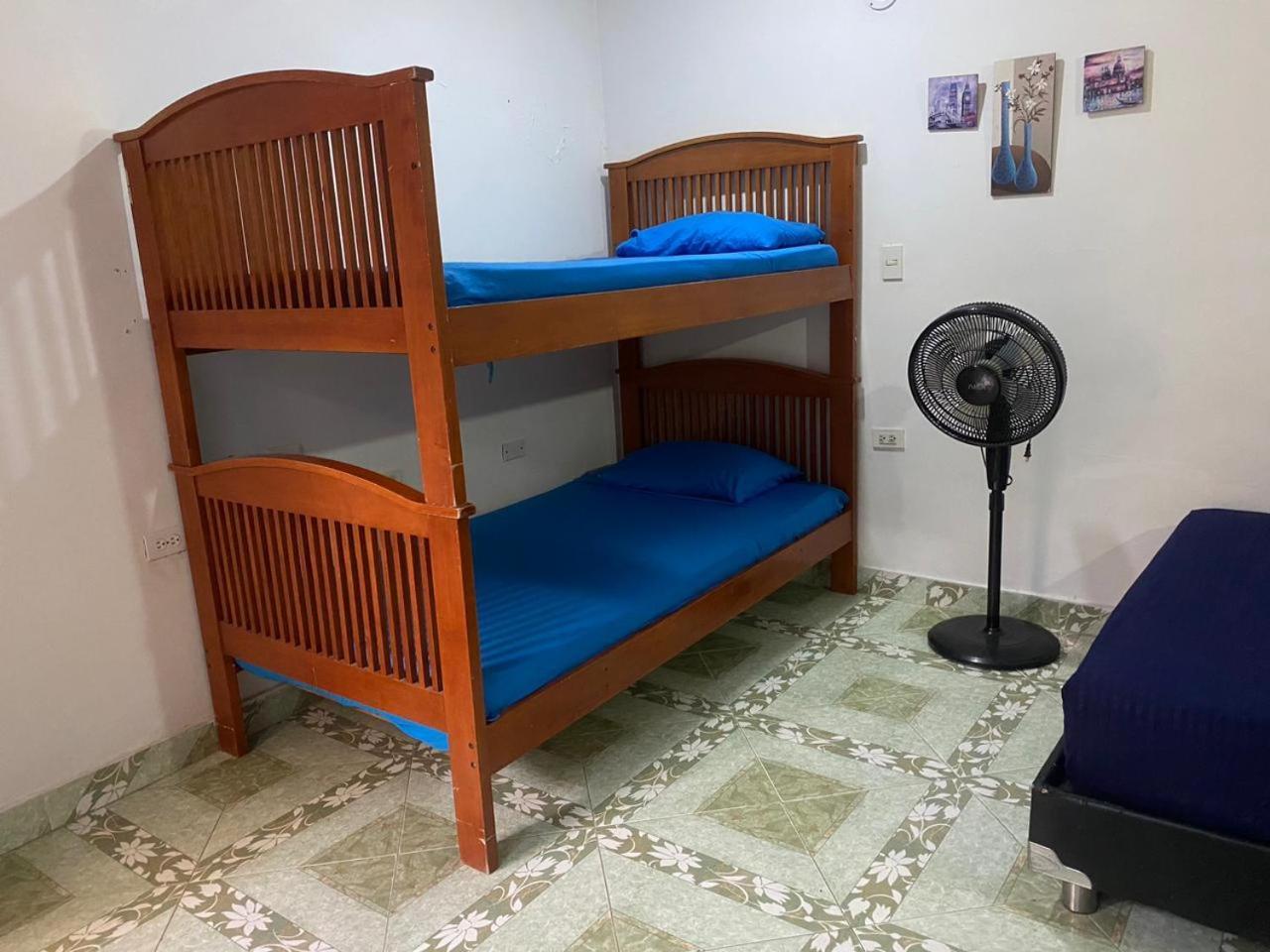 Hostal Casa El Prado Картахена Экстерьер фото
